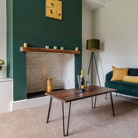 Wrea Cottage, 2 Bedrooms Wifi & Parking Near Ribby Hall Wrea Green Bagian luar foto